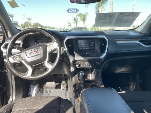2017 GMC Acadia SLE-2