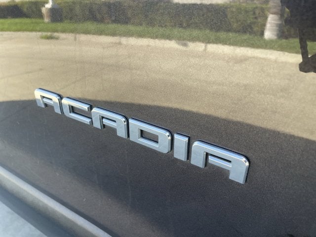 2017 GMC Acadia SLE-2