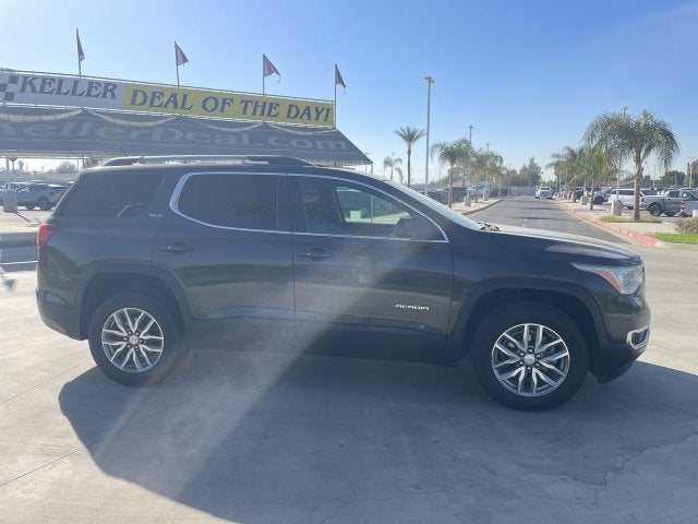 2017 GMC Acadia SLE-2