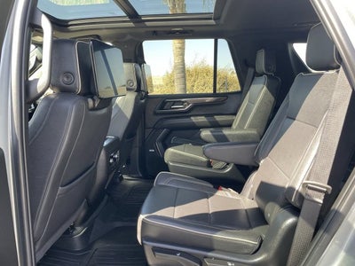 2025 GMC Yukon Elevation
