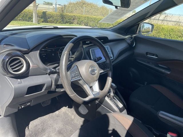 2019 Nissan Kicks SR