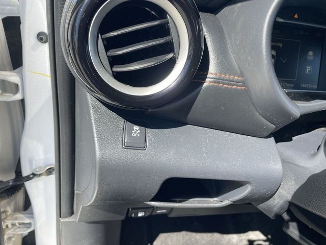 2019 Nissan Kicks SR