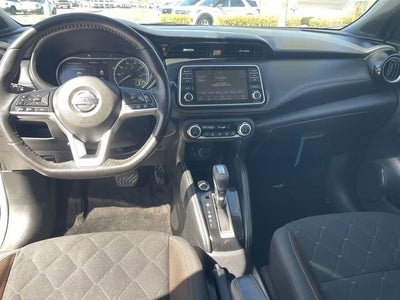 2019 Nissan Kicks SR