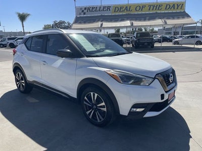 2019 Nissan Kicks SR