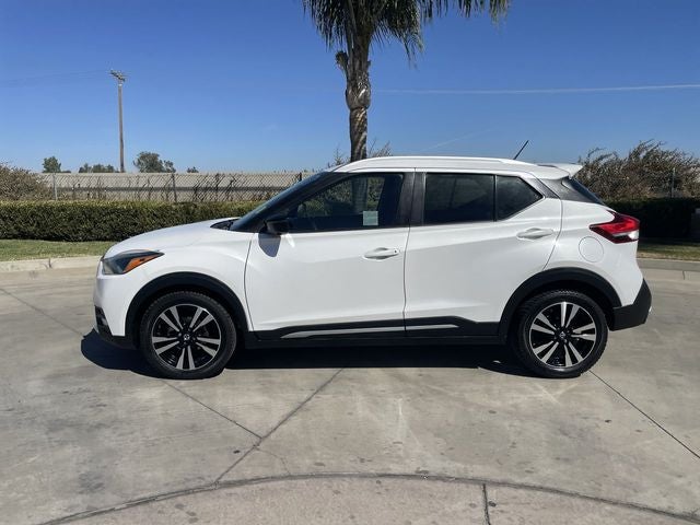 2019 Nissan Kicks SR