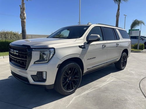 2022 GMC Yukon XL SLT