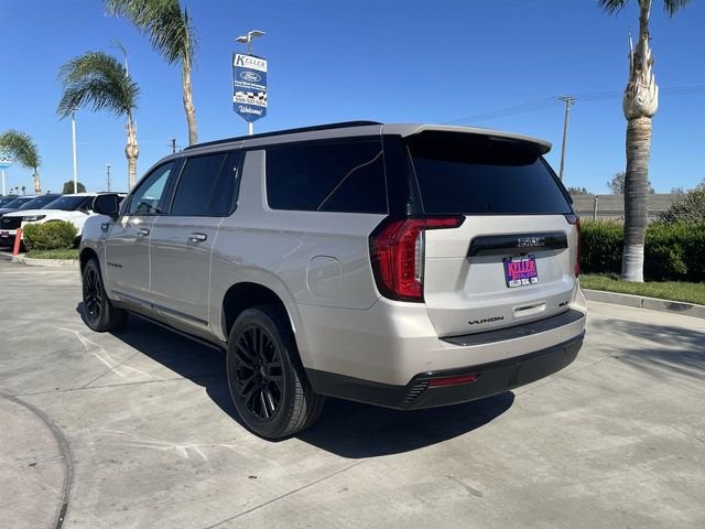 2022 GMC Yukon XL SLT