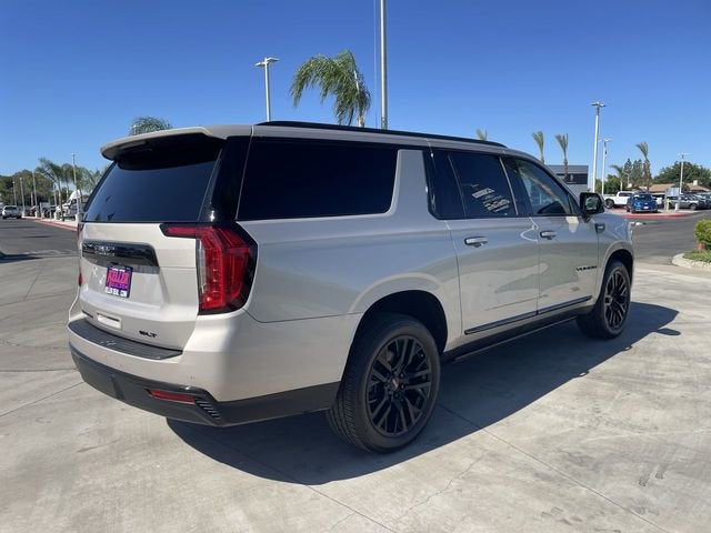 2022 GMC Yukon XL SLT