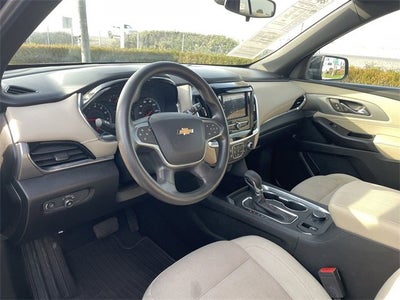 2023 Chevrolet Traverse LS