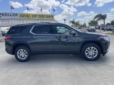 2021 Chevrolet Traverse LT Cloth