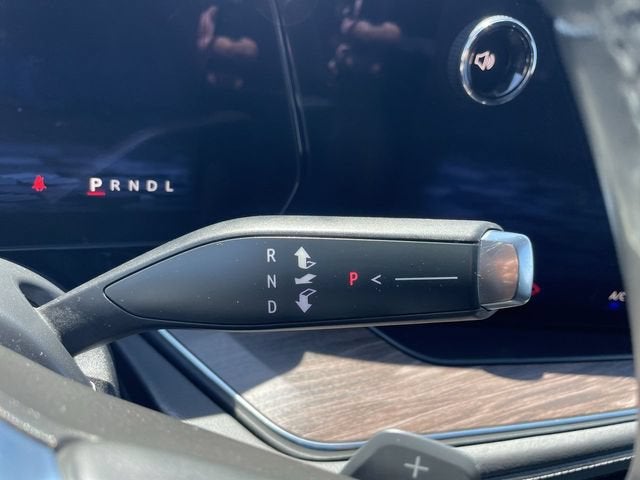 2025 Chevrolet Suburban LS
