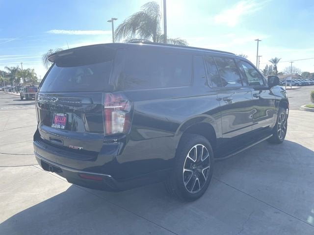 2021 Chevrolet Suburban RST