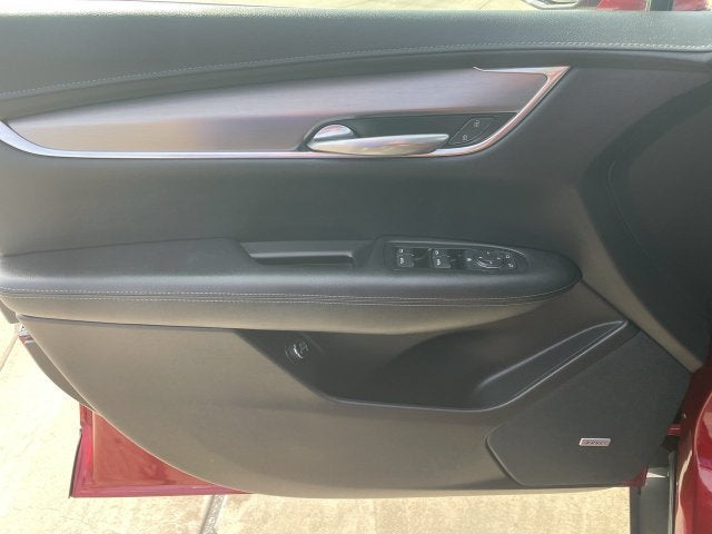 2021 Cadillac XT5 FWD Luxury
