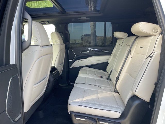 2023 Cadillac Escalade ESV 4WD Sport