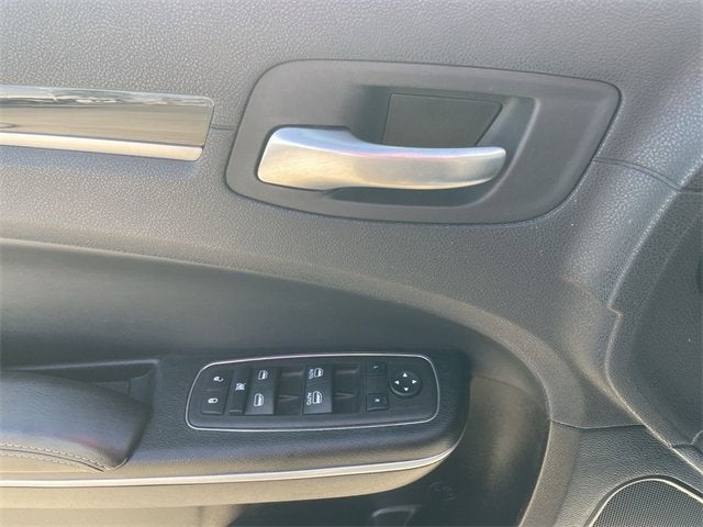 2023 Chrysler 300 300S