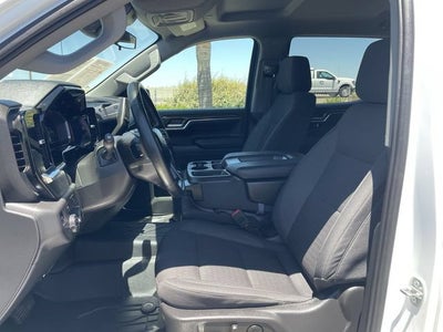 2023 Chevrolet Silverado 1500 LT (2FL)