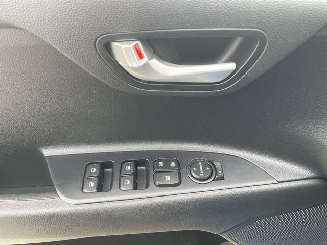 2022 Kia Rio 5-Door S