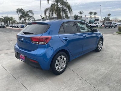 2022 Kia Rio 5-Door S