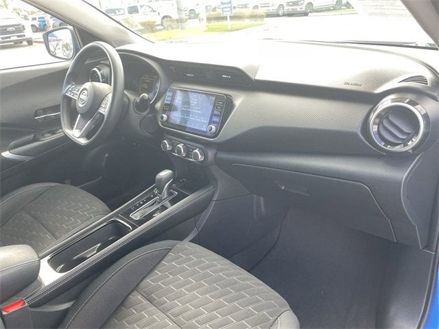 2024 Nissan Kicks SV Xtronic CVT