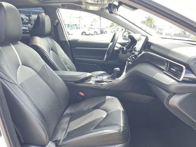 2021 Toyota Camry XSE Hybrid