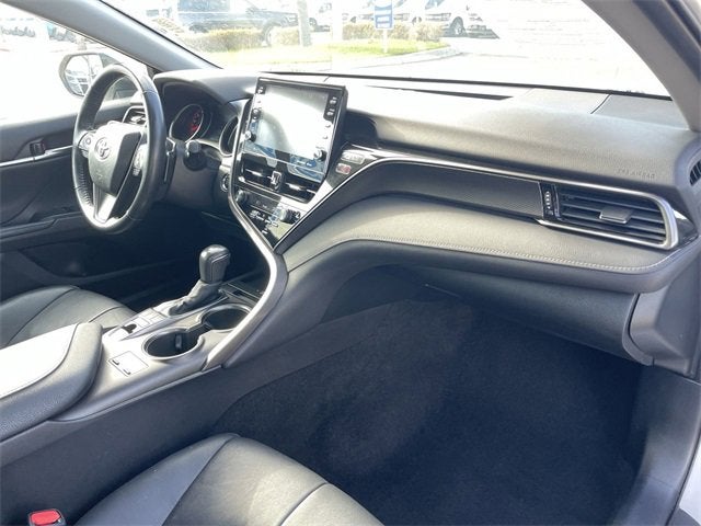 2022 Toyota Camry XSE AWD