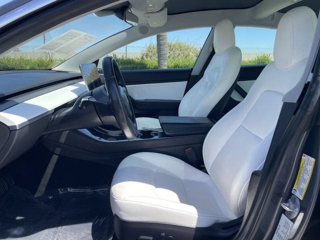 2019 Tesla Model 3 Mid Range