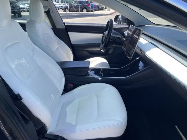 2019 Tesla Model 3 Mid Range