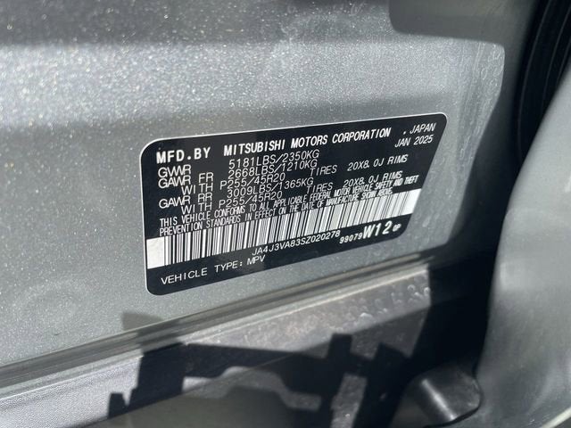 2025 Mitsubishi Outlander SE