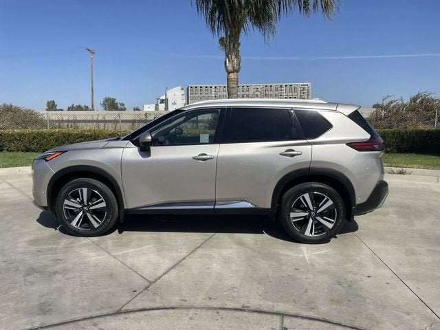 2023 Nissan Rogue Platinum FWD