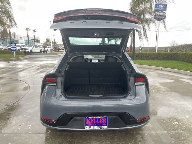 2023 Toyota Prius XLE