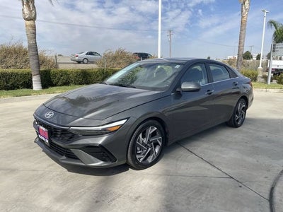 2025 Hyundai Elantra Limited