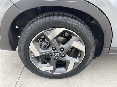 2023 Hyundai Venue SEL