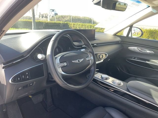 2025 Genesis GV70 2.5T