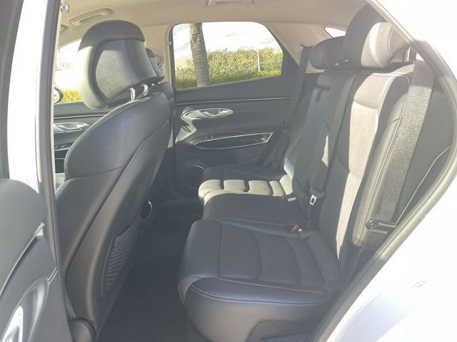 2025 Genesis GV70 2.5T