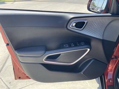 2024 Kia Soul LX