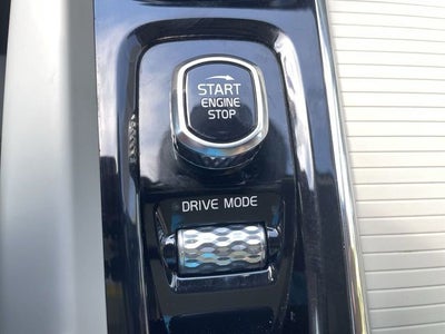 2019 Volvo XC60 T5 Momentum