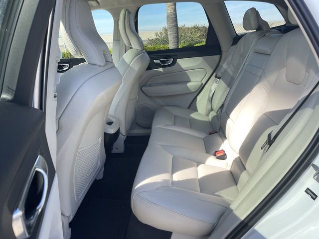 2019 Volvo XC60 T5 Momentum