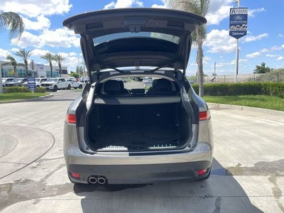 2019 Jaguar F-PACE 20d R-Sport