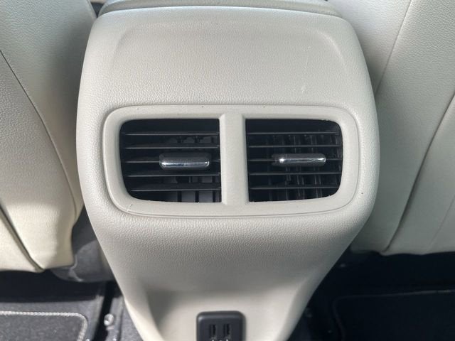 2019 Buick Regal TourX Essence