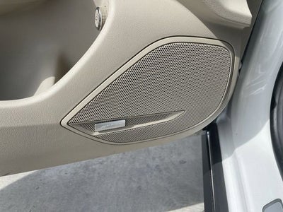 2019 Buick Regal TourX Essence