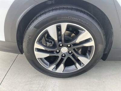 2019 Buick Regal TourX Essence