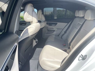 2022 Mercedes-Benz C 300 Sedan