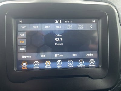 2020 Jeep Renegade Altitude FWD