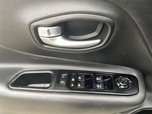 2020 Jeep Renegade Altitude FWD