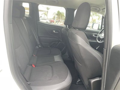 2020 Jeep Renegade Altitude FWD